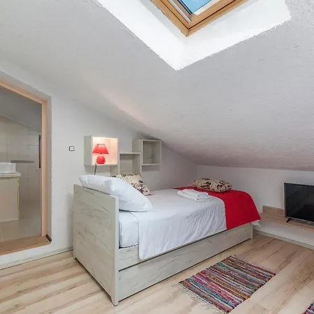 Family Lipica With Private Pool And Jacuzzi * Pazin